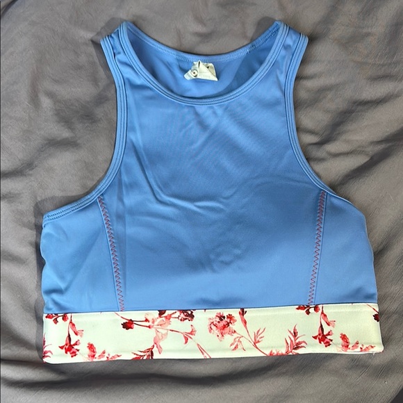 Blue Floral Activewear Set - Picture 2 of 10